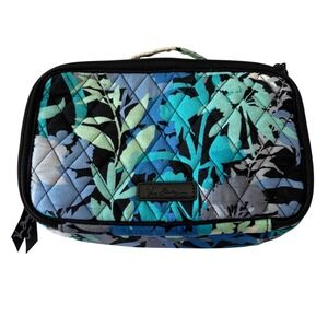 Vera Bradley Quilted Cosmetic Travel Bag Blue Floral Zipper Closure Pouch